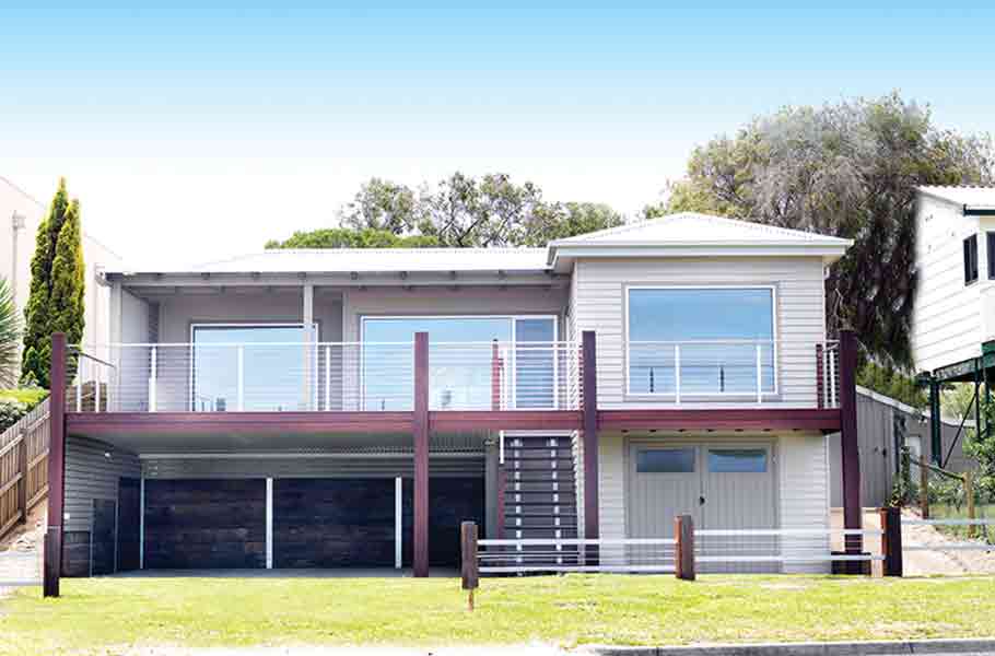Esplanade Beach House Front View ASEC building Adrian Seccull Master Builder South Golden Beach NSW Australia